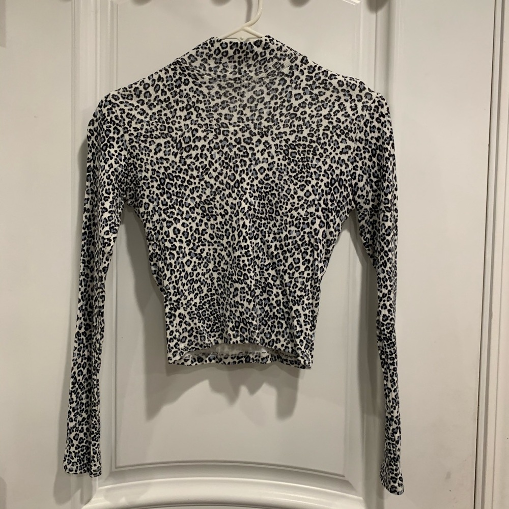 Cheetah Print Turtle Neck